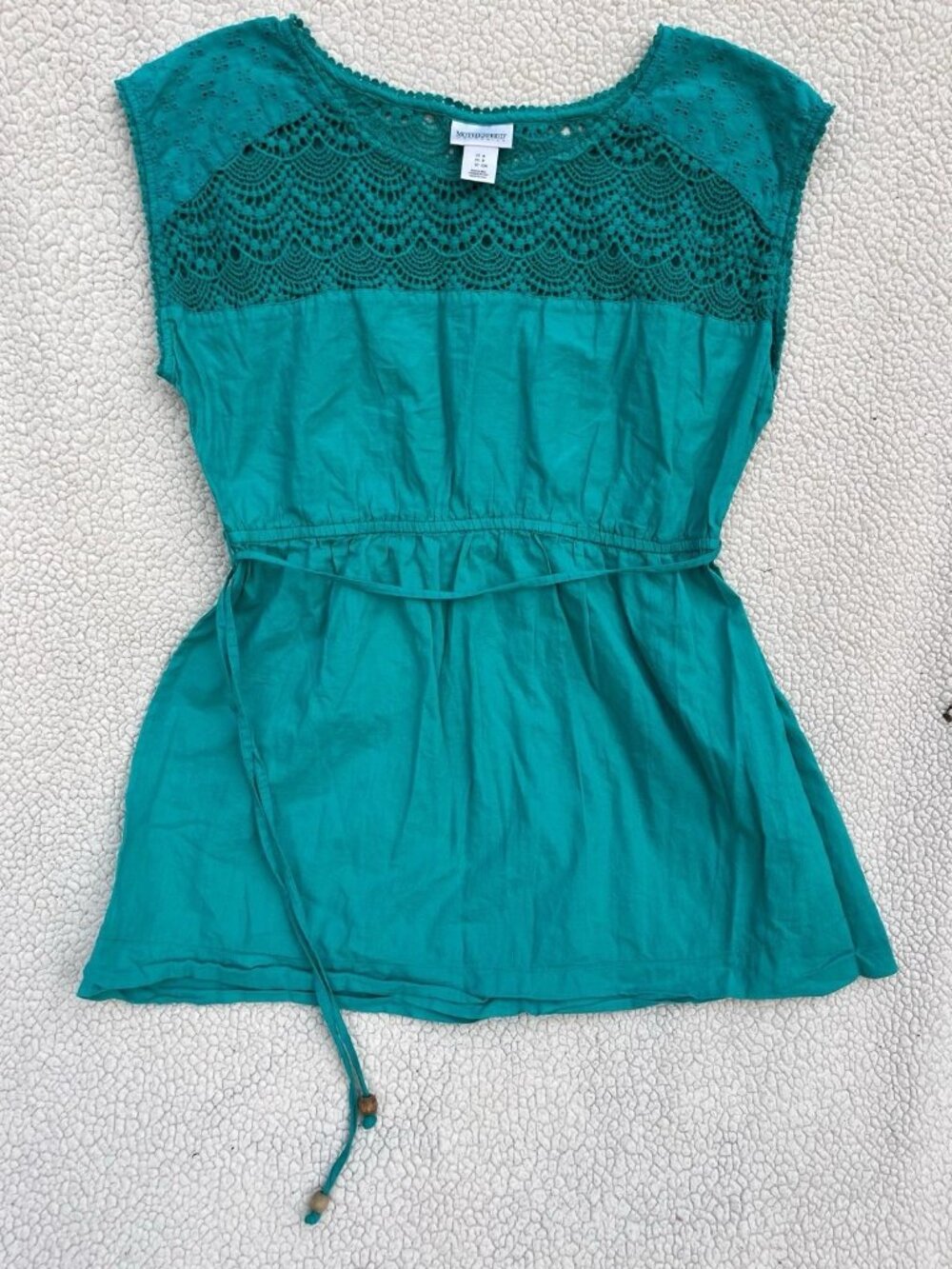 Motherhood Maternity teal eyelet top size Small